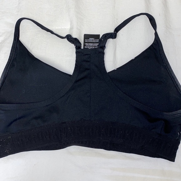 Sports bra - Picture 2 of 2